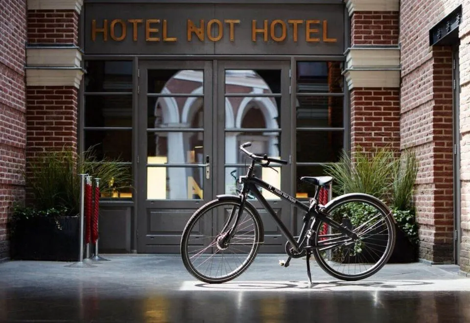 Hotel Not Hotel Amsterdam