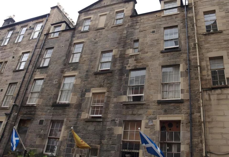 Niddry Street Apartments Edinburgh