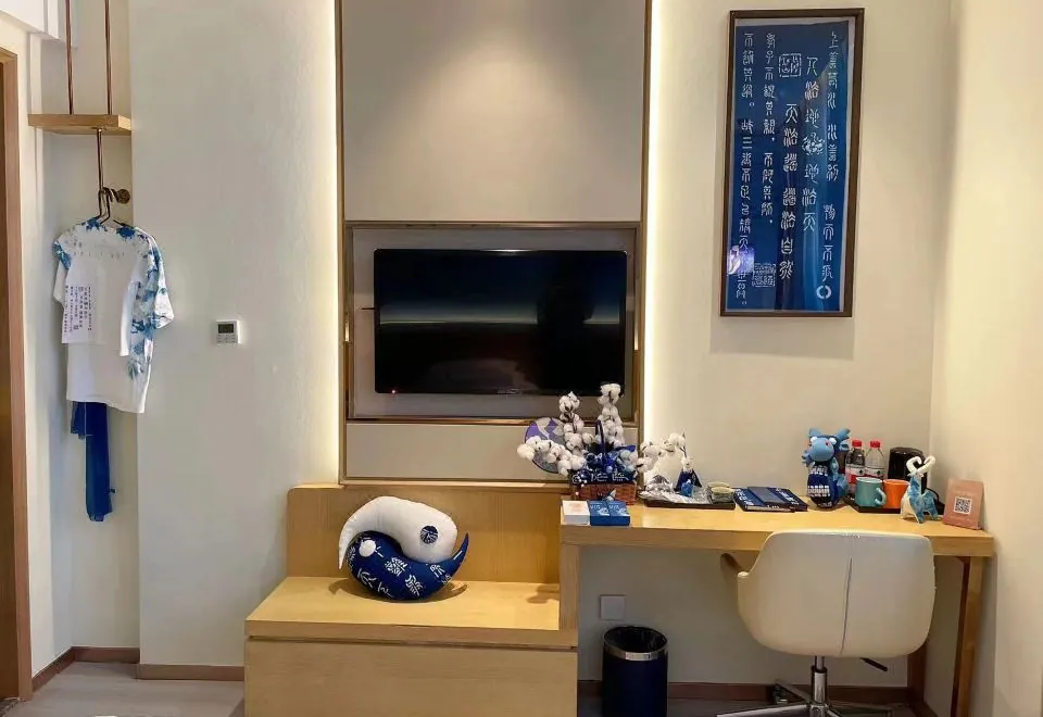 Jinglai Hotel Urban Luxury (Shanghai Railway Station Zhongxing Road Metro Station Branch)