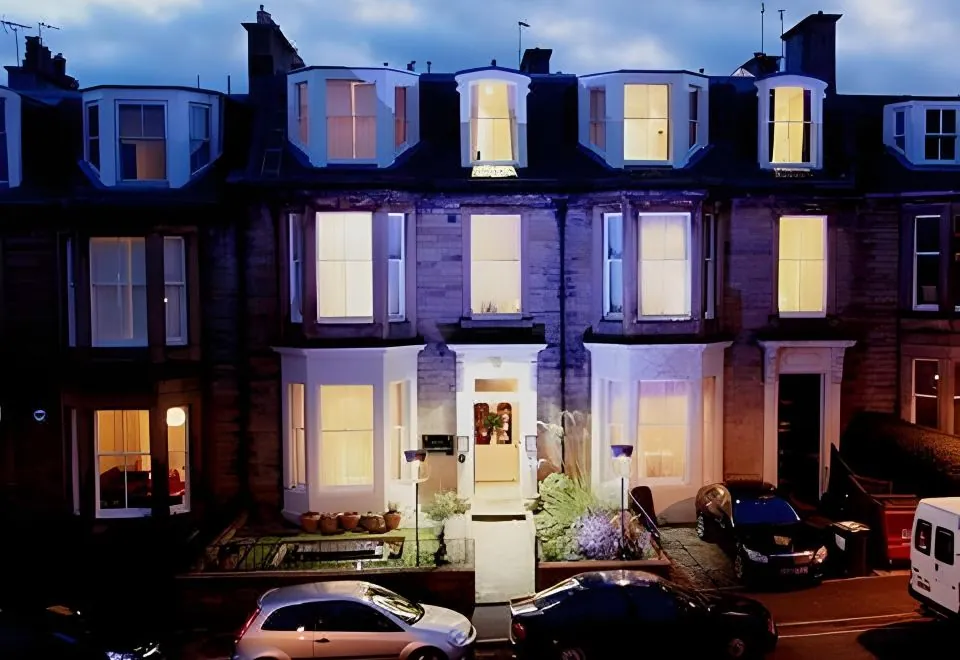 Hotel Ceilidh-Donia - Townhouse Hotel