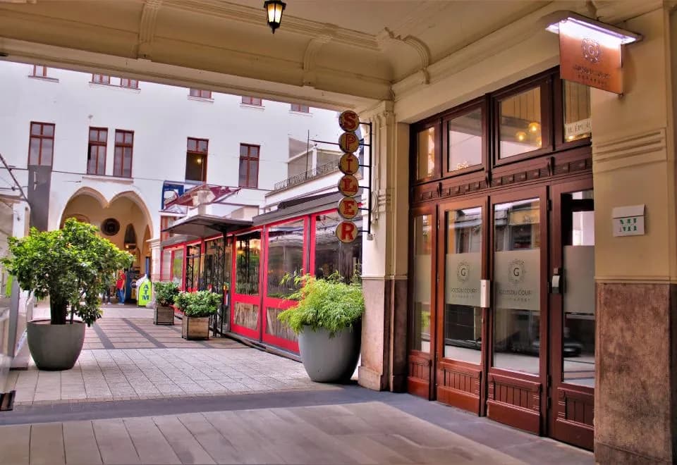 Made Inn Budapest