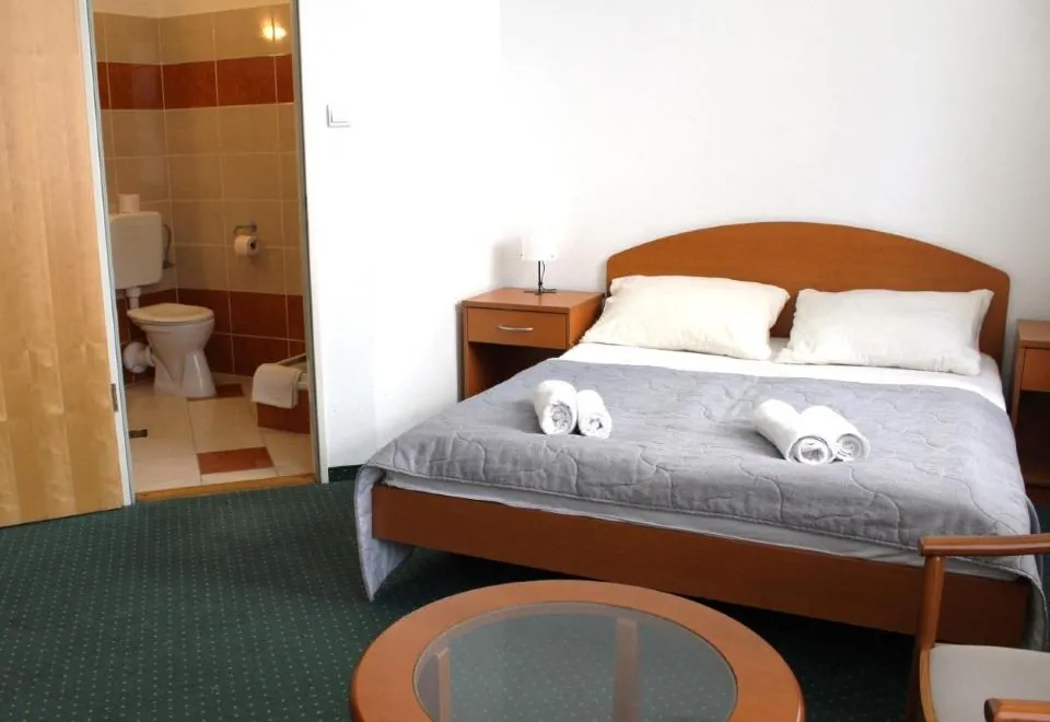 Broadway City Guesthouse