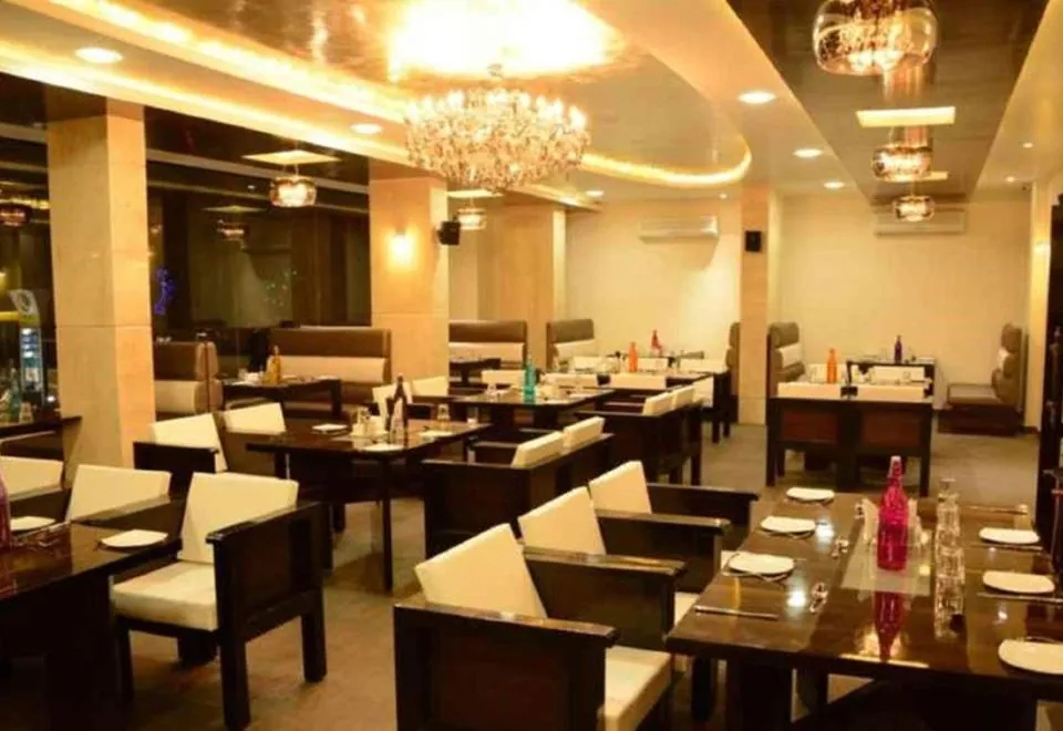 Virasat Mahal Heritage Hotel