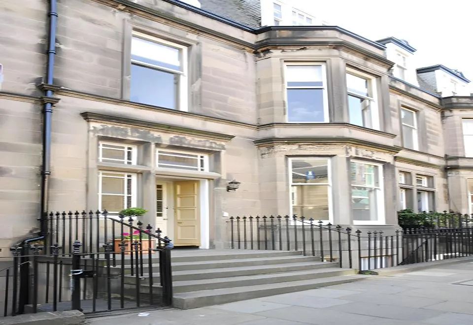 My Edinburgh Life