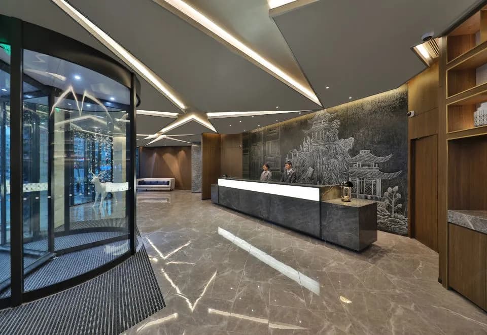 Orange Hotel (Shanghai Bund Sichuan North Road)
