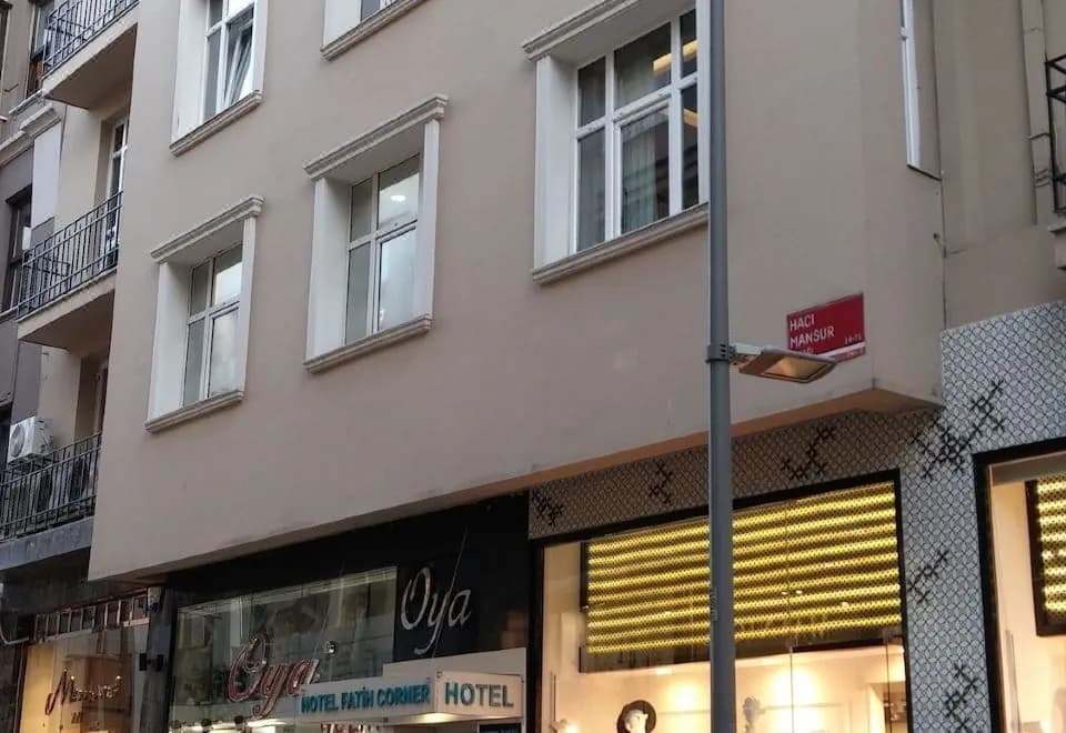 Fatih Hotel Corner