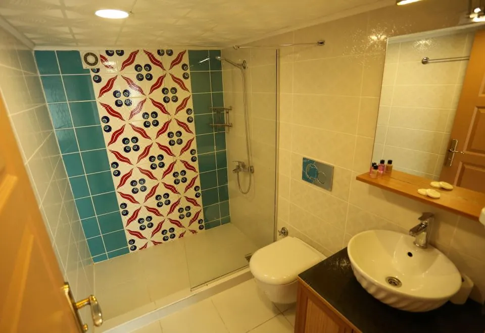 Tashkonak Studio Suites