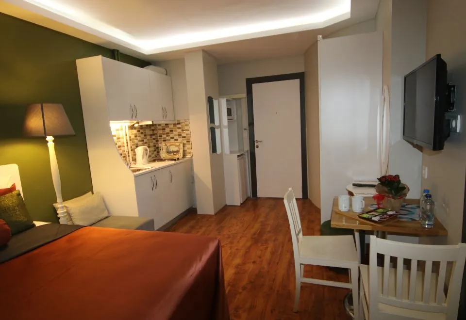 Hotel Away Suite