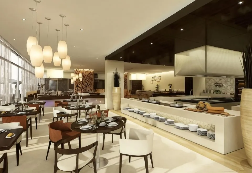 Hyatt Place Dubai Al Rigga Residences