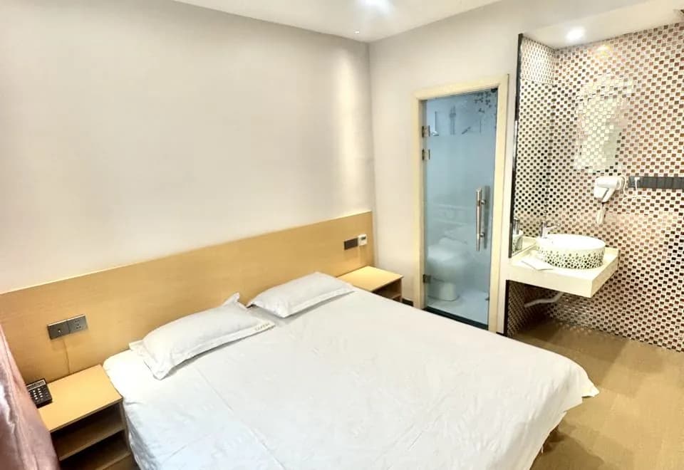 Aixiang Fashion Hotel (Shanghai Tianyueqiao)