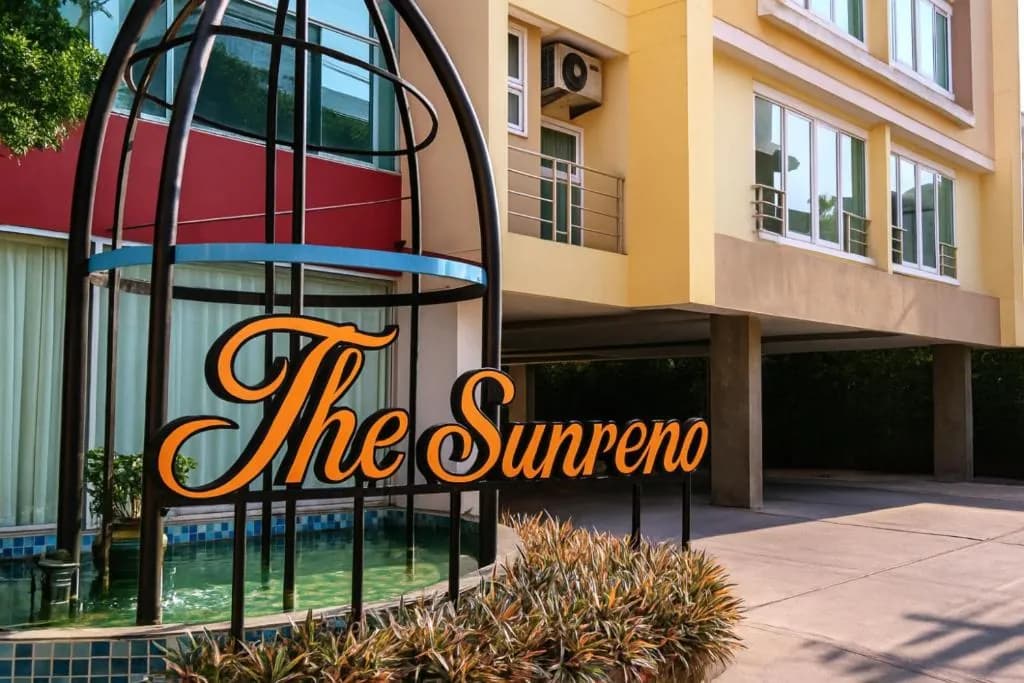 The Sunreno Hotel Sha