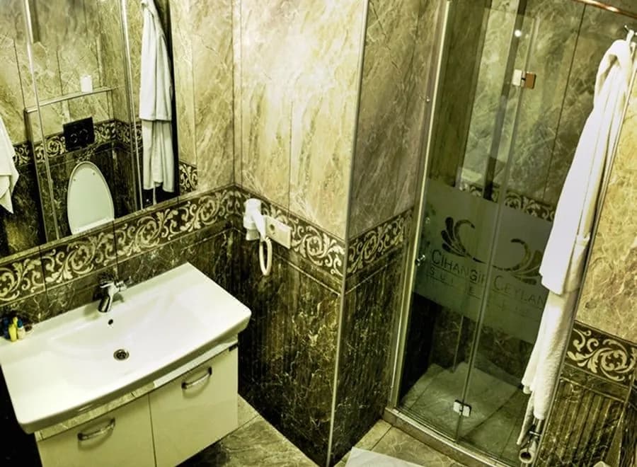 Cihangir Ceylan Suite Hotel