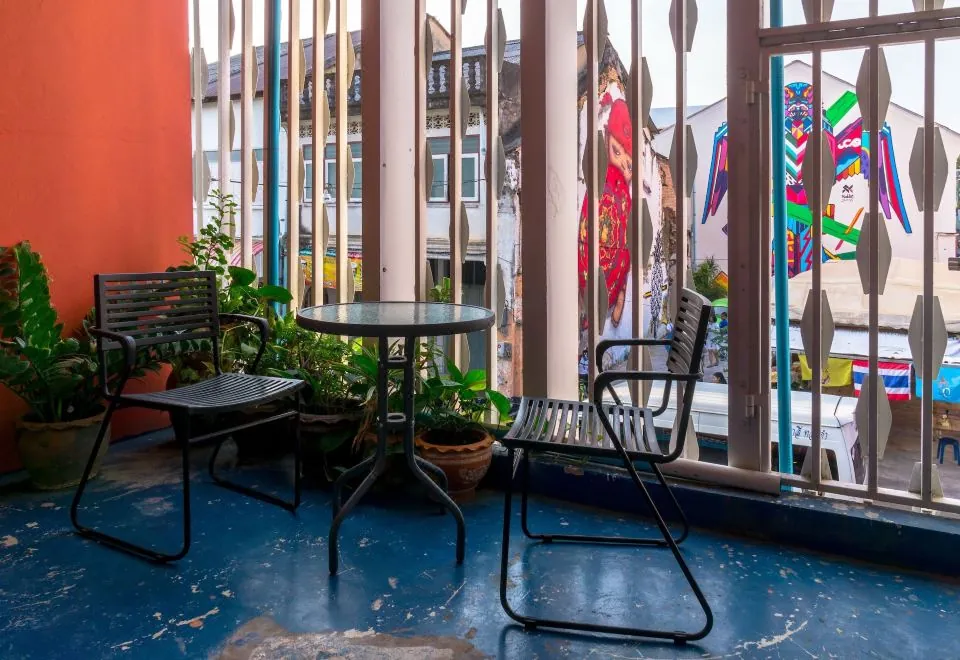 Gotum Hostel 2 & Money Exchange