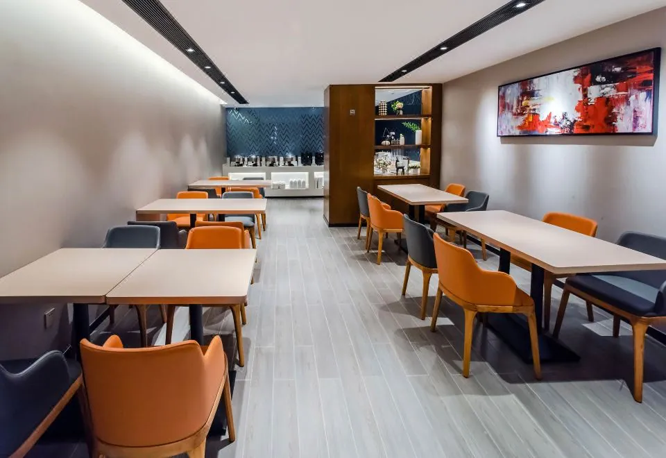 Borrman Hotel (Guangzhou Dongpu Tianhe City, Pazhou Exhibition Center)
