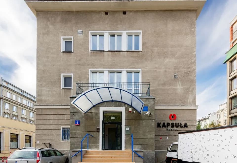 Kapsuła Hostel Warszawa