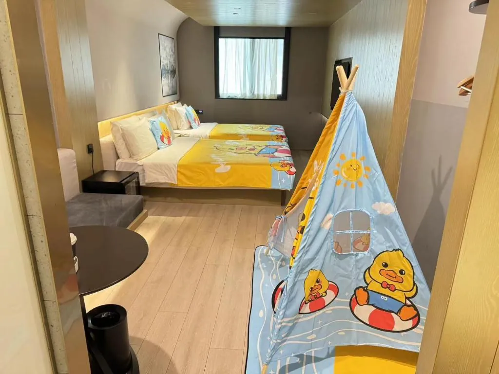 Atour X Hotel Shanghai the Bund East Nanjing Road Metro Station
