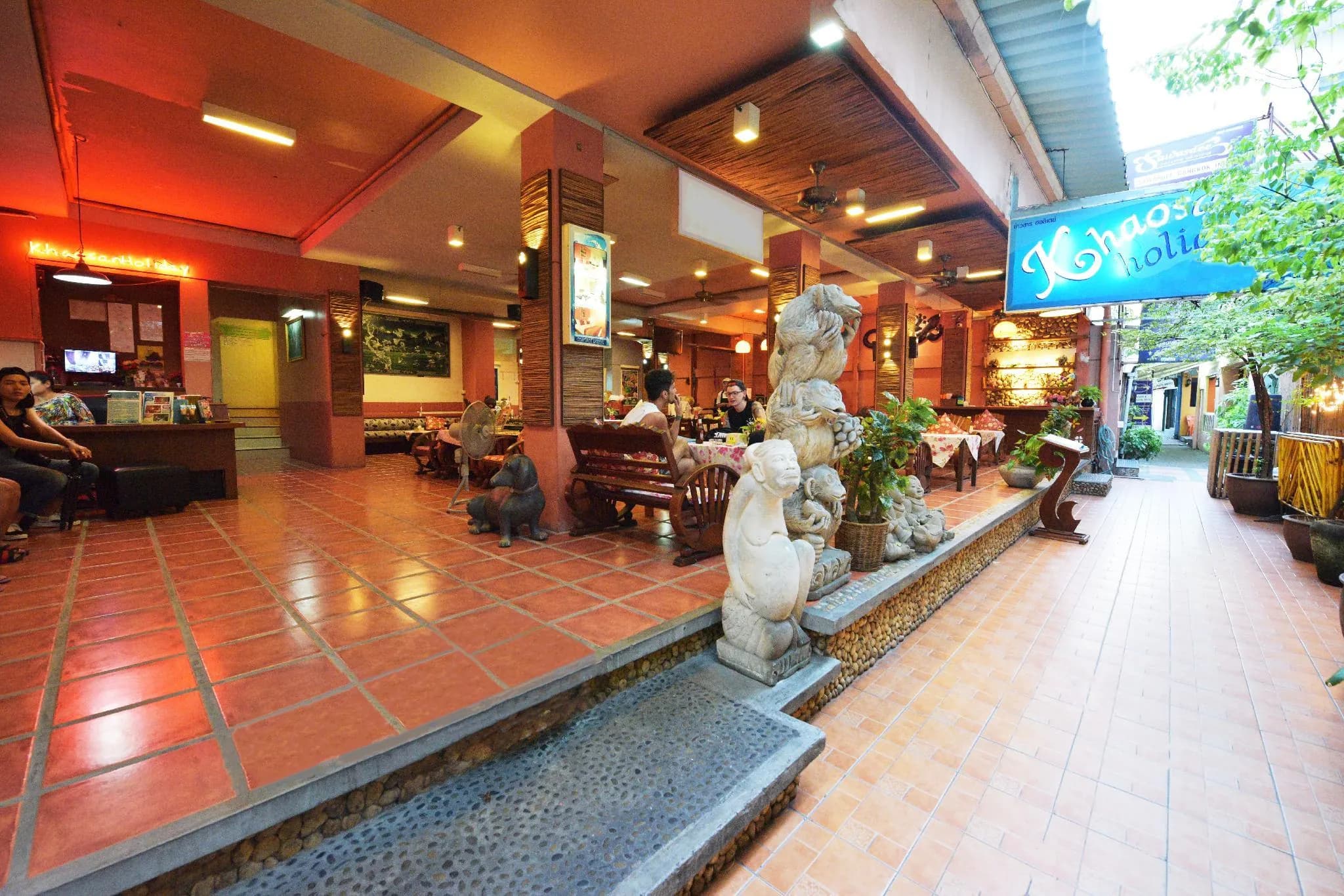 Khaosan Holiday Guesthouse Bangkok