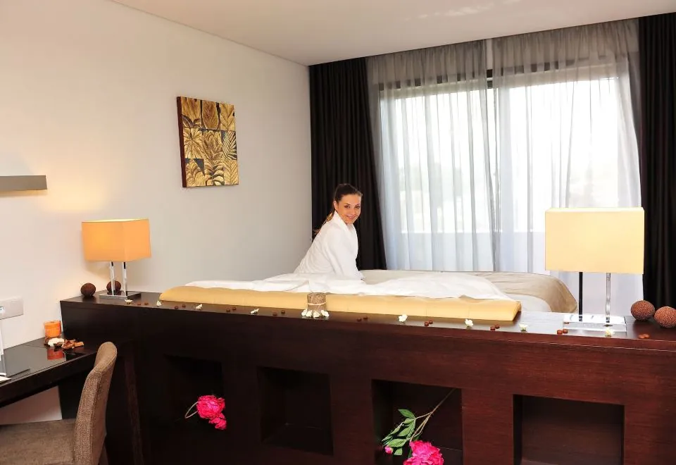 Axis Porto Business & Spa Hotel
