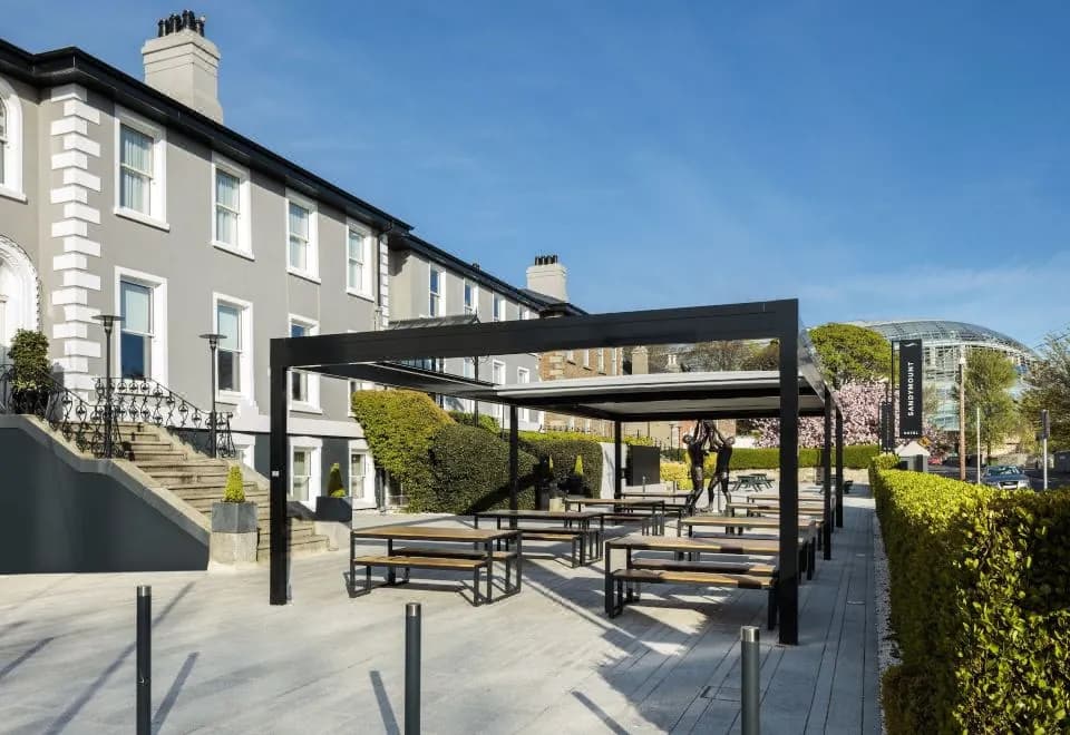 Sandymount Hotel