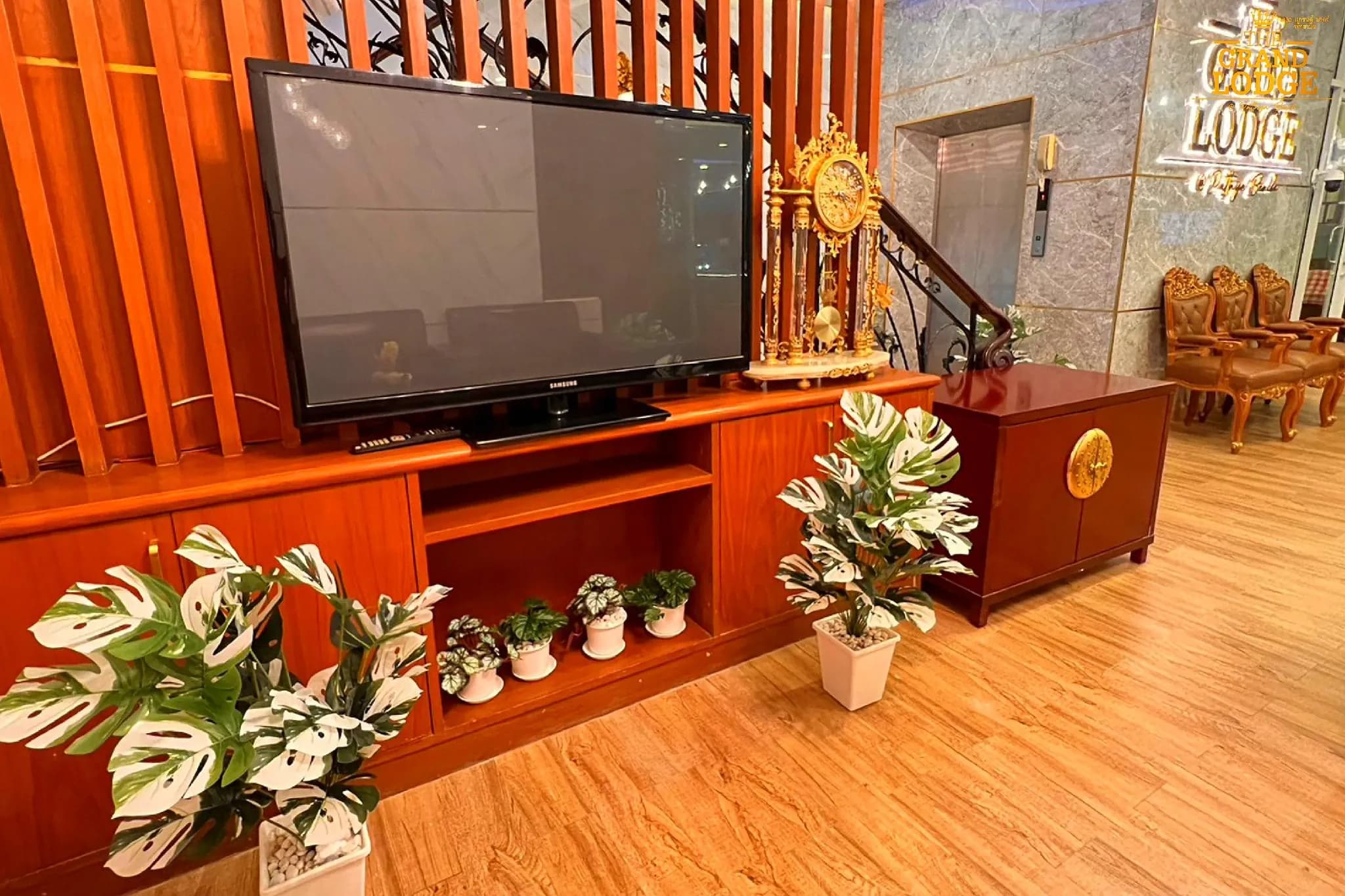 The Privi Hotel