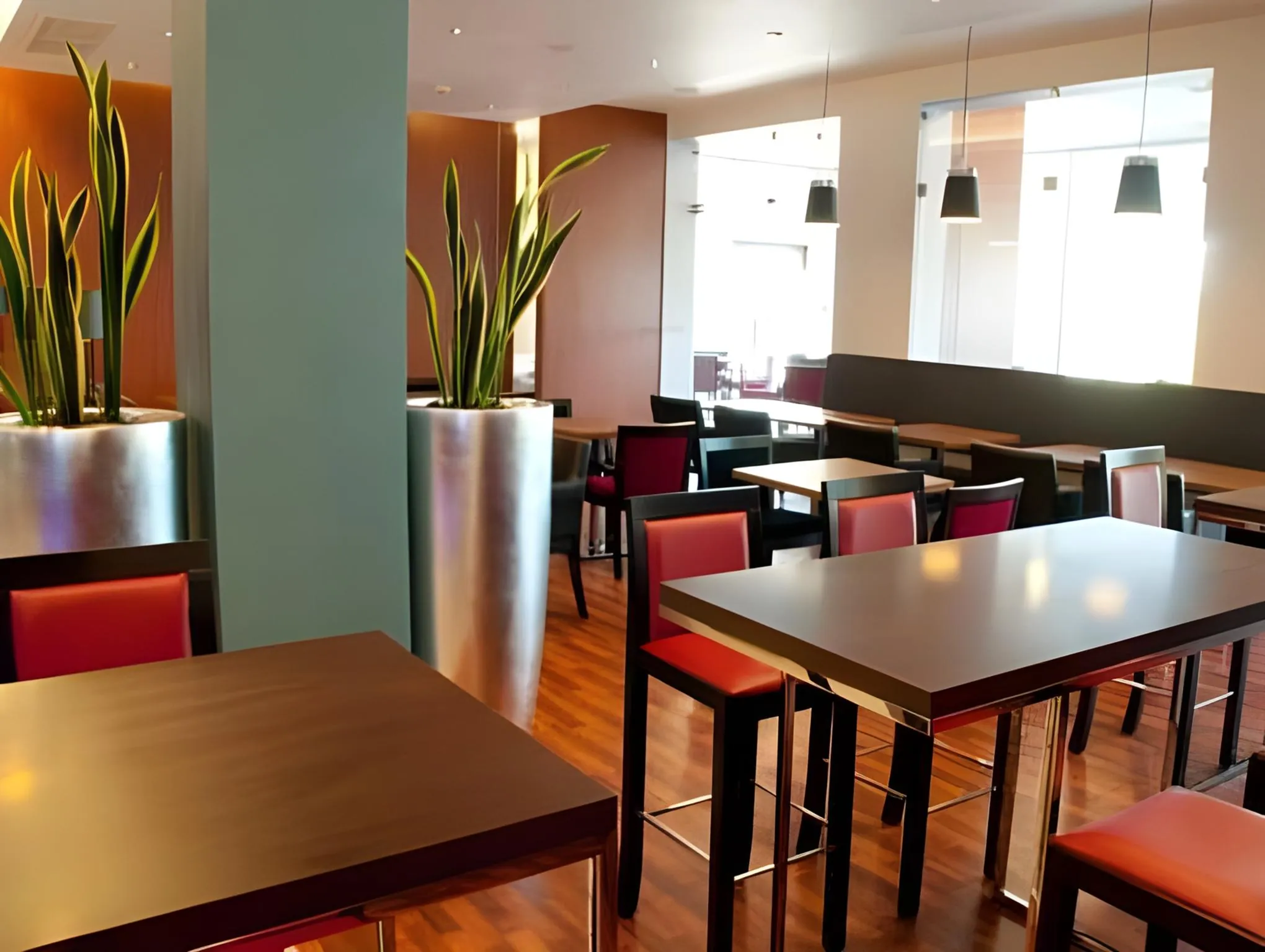 Holiday Inn Express Warsaw Airport