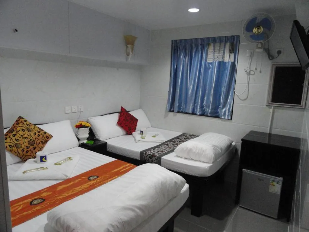 Days Hotel