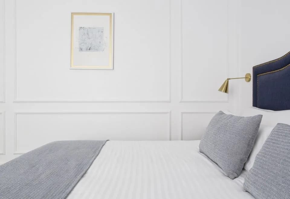 Hotel Midmost by Majestic Hotel Group