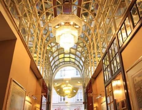 Theaterhotel & Suites Wien