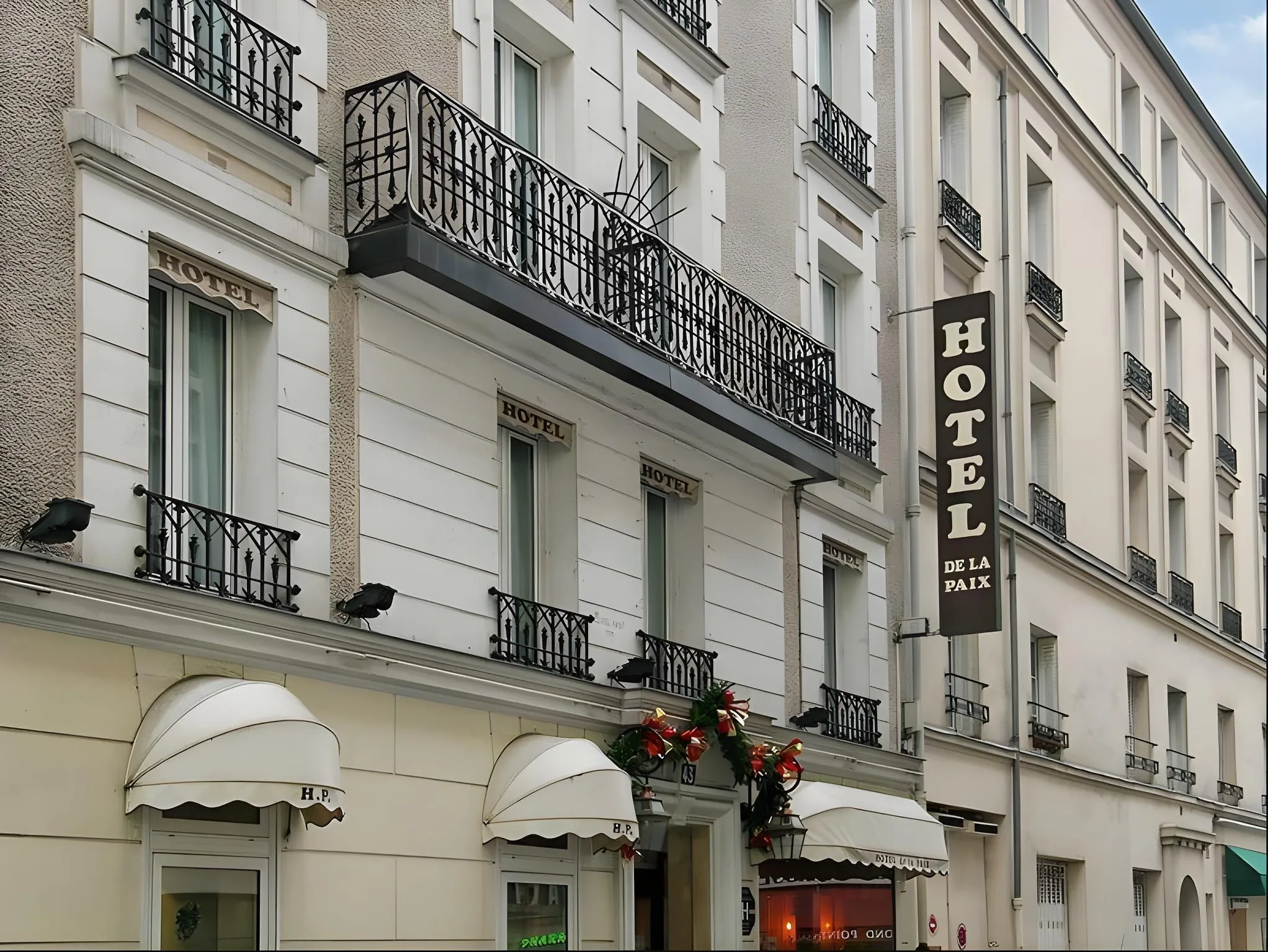 Hotel de la Paix