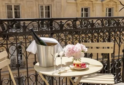 Hôtel le Cardinal by Happyculture