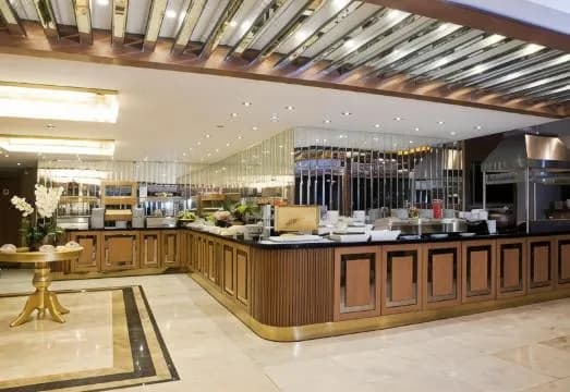 Grand Asiyan Hotel