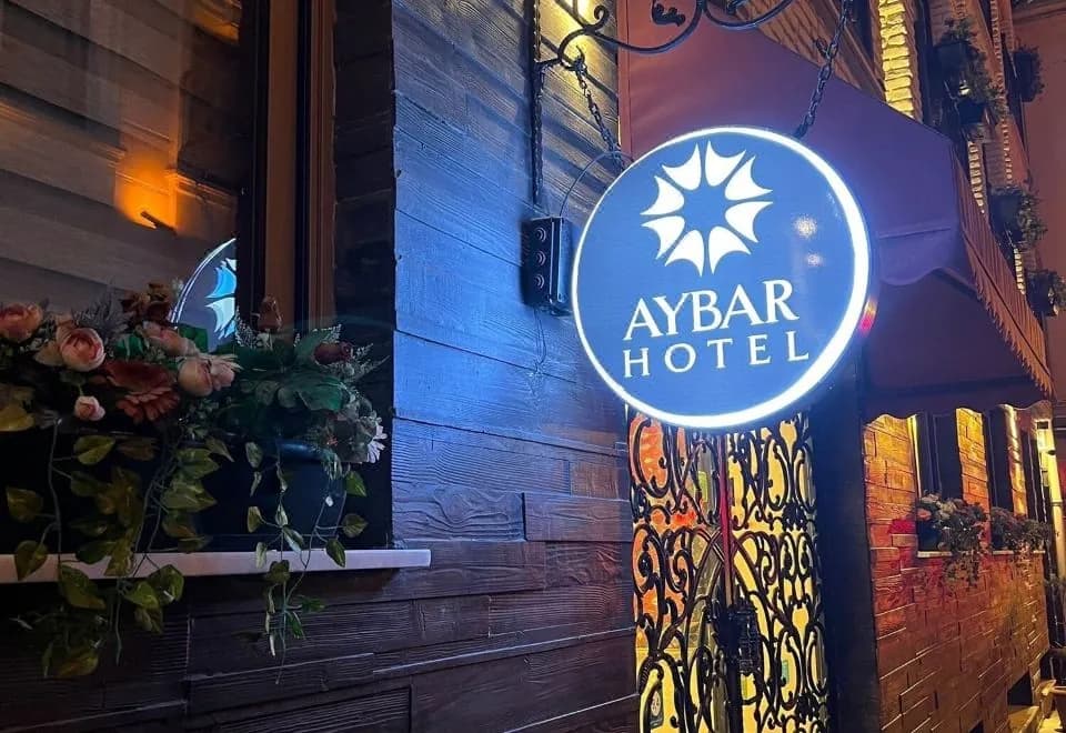 Aybar Hotel
