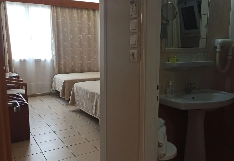 Hotel Solomou Athens
