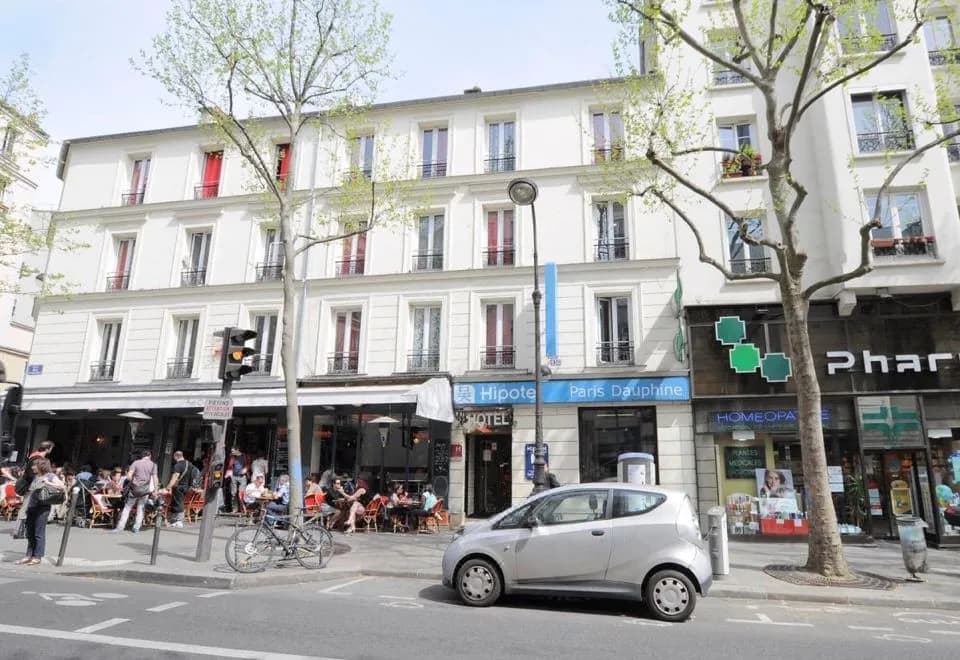 Hipotel Paris Gambetta République