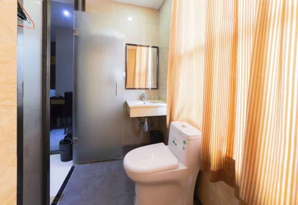Meicheng Hotel (Guangzhou Zhujiang New Town Subway Station)