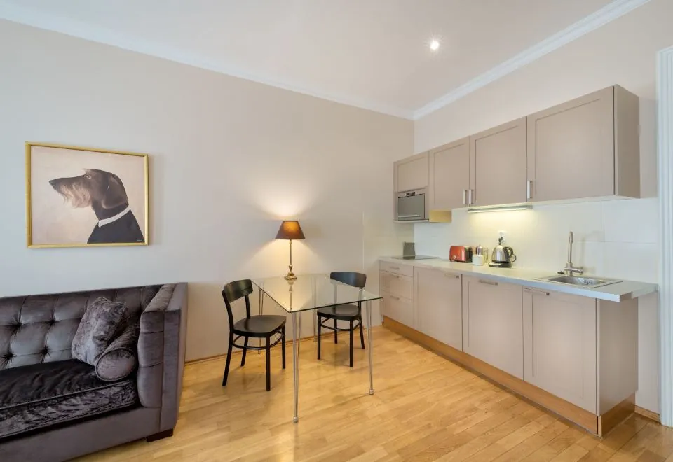 Hunger Wall Residence