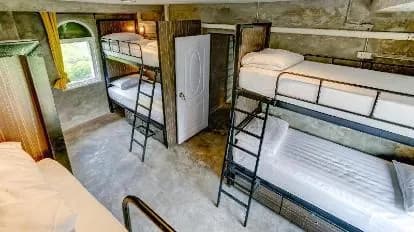 Revolution Hostel Asoke