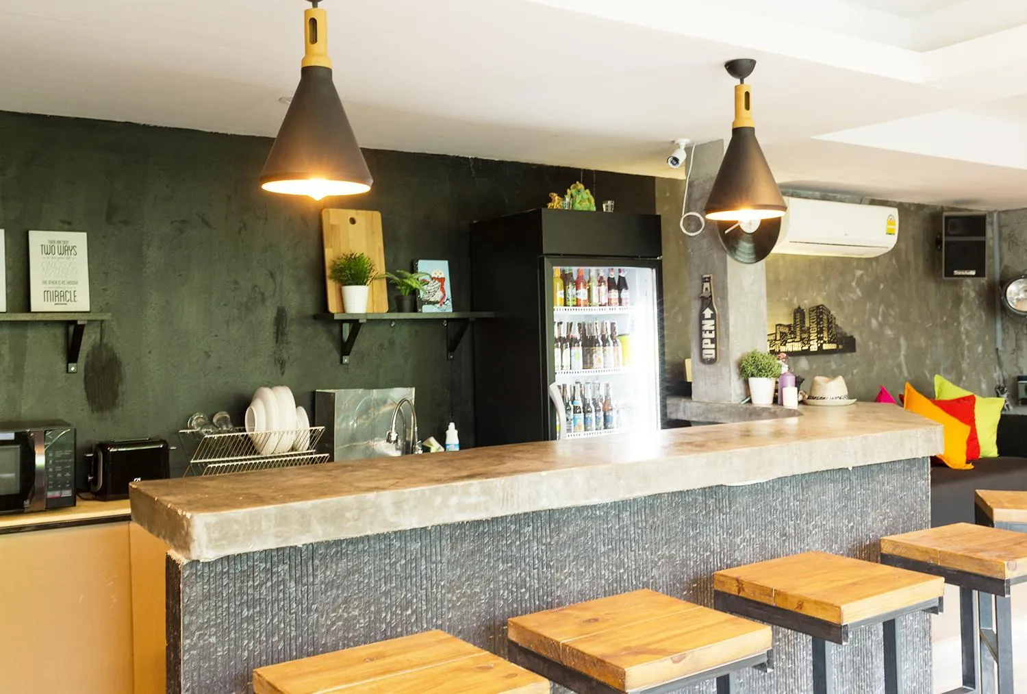 Revolution Hostel Asoke