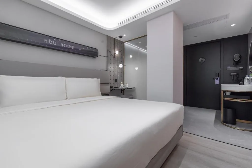 Atour Light Hotel Guangzhou Zhujiang New City Wuyangcun Metro Station