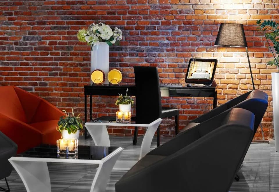Queen Boutique Hotel