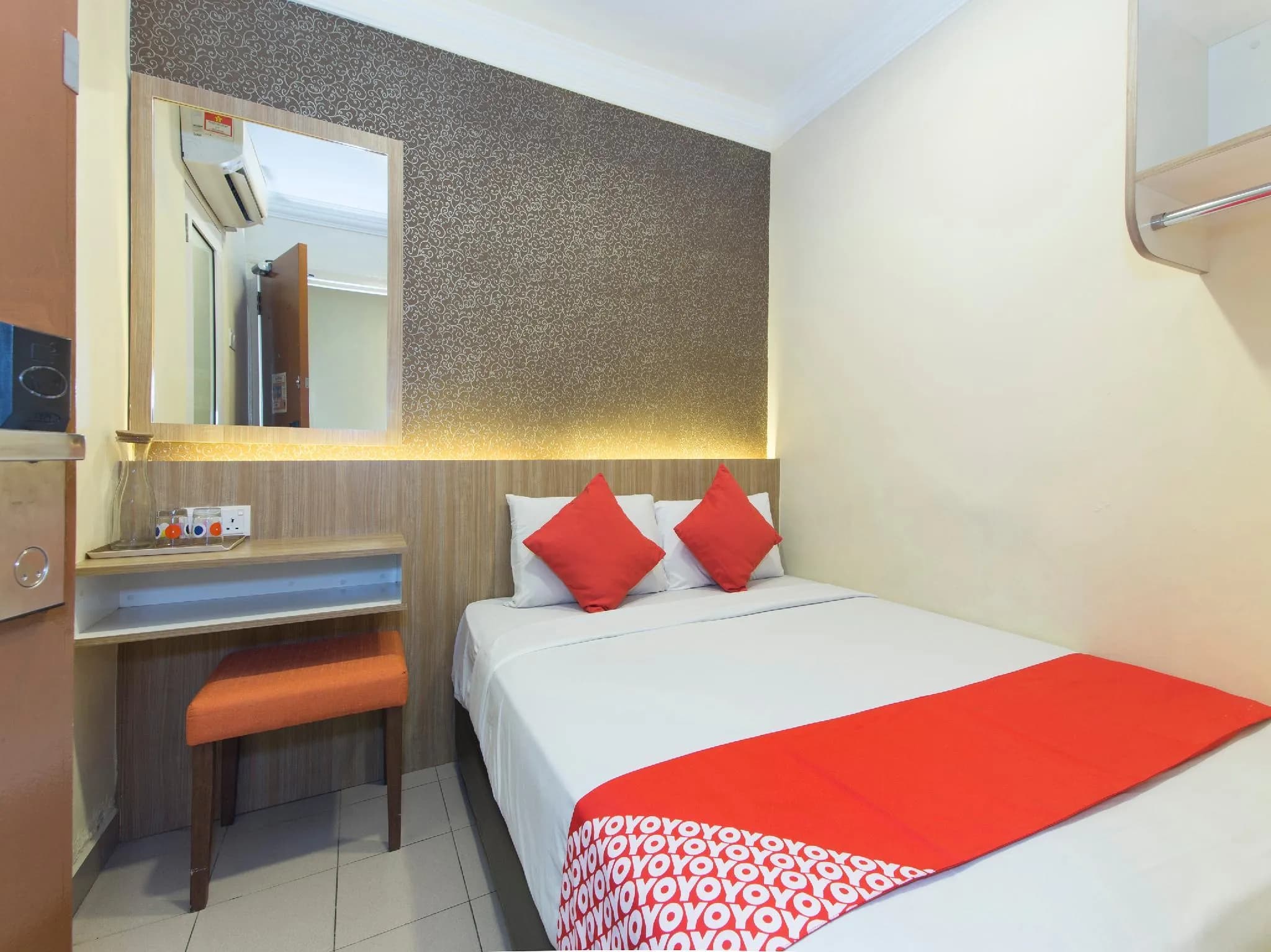 SCC Gateway Chinatown Hotel