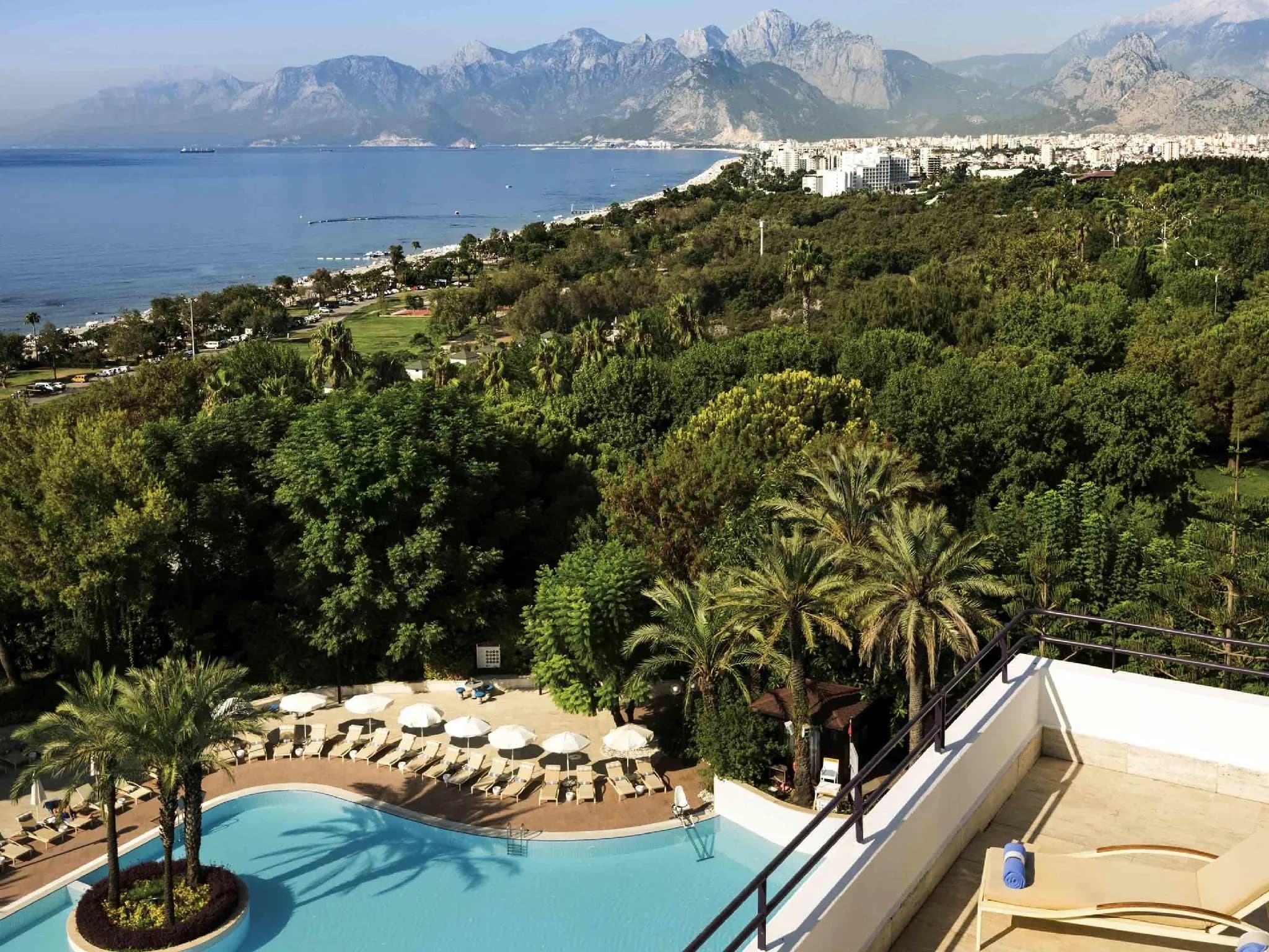 Rixos Downtown Antalya All Inclusive-The Land of Legends Access