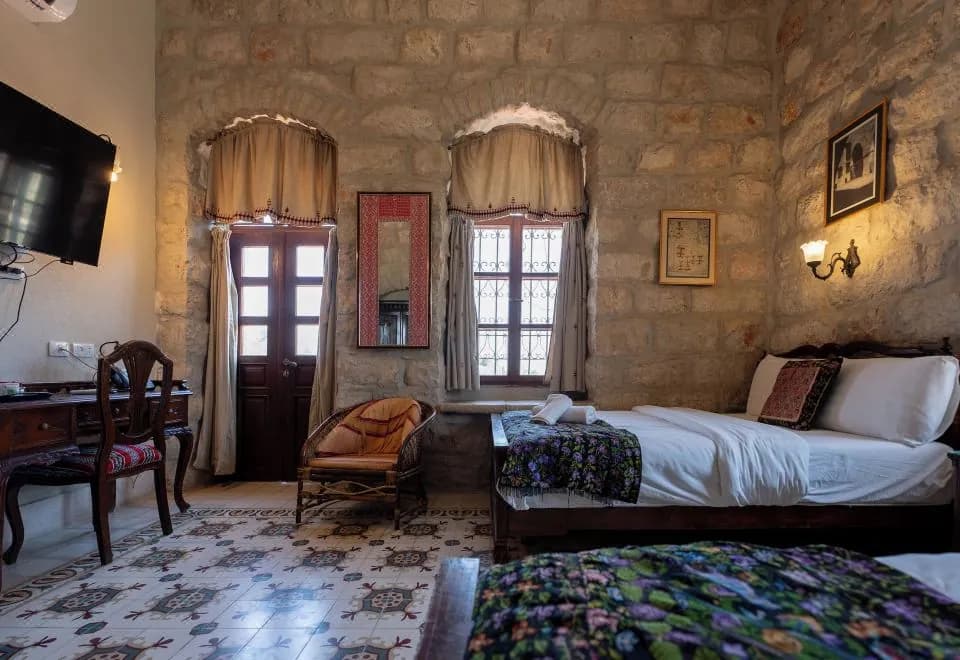 Jerusalem Hotel