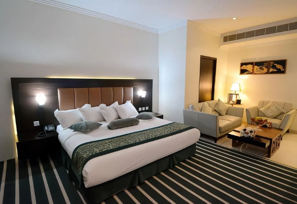 Millennia Olaya Hotel فندق ميلينيا العليا