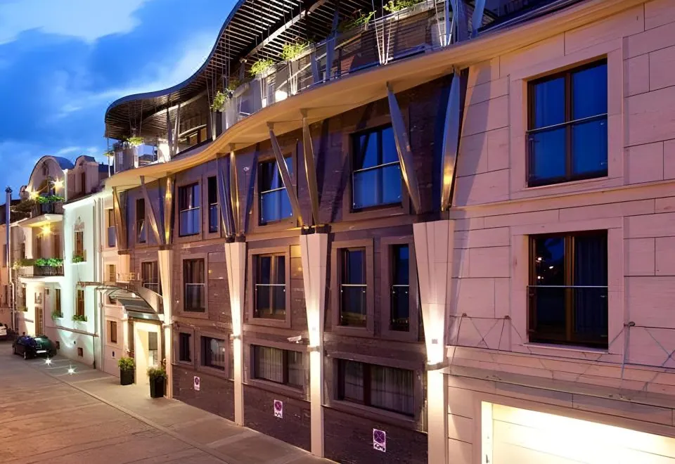 Niebieski Art Hotel & Spa