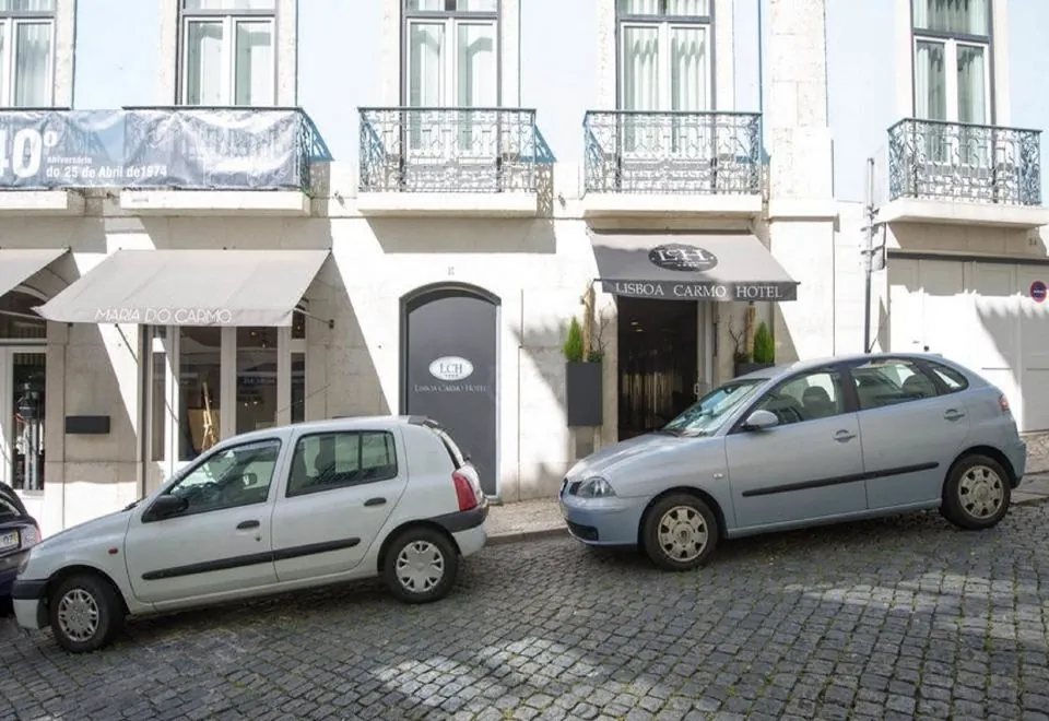 Lisboa Carmo Hotel