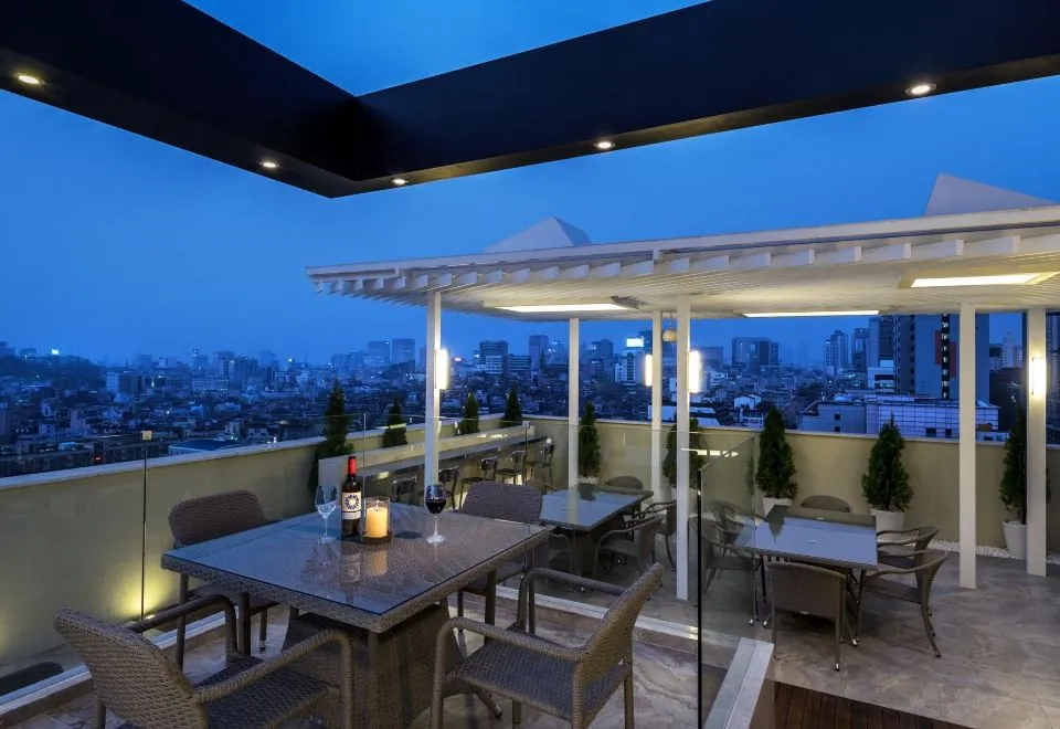 Hotel The Designers LYJ Gangnam Premier