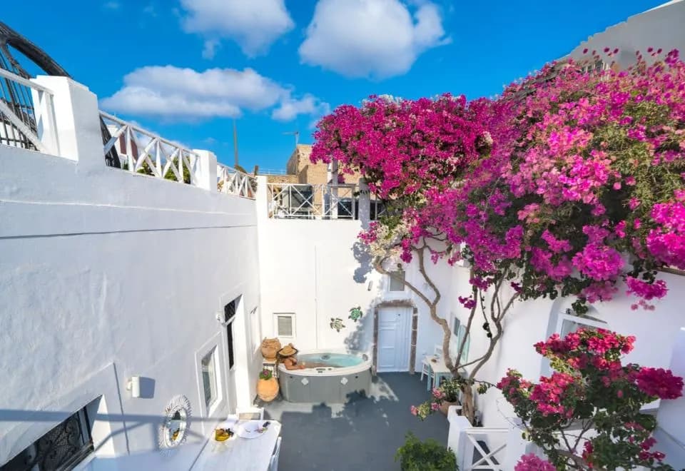 Santorini Paradise Cave Houses