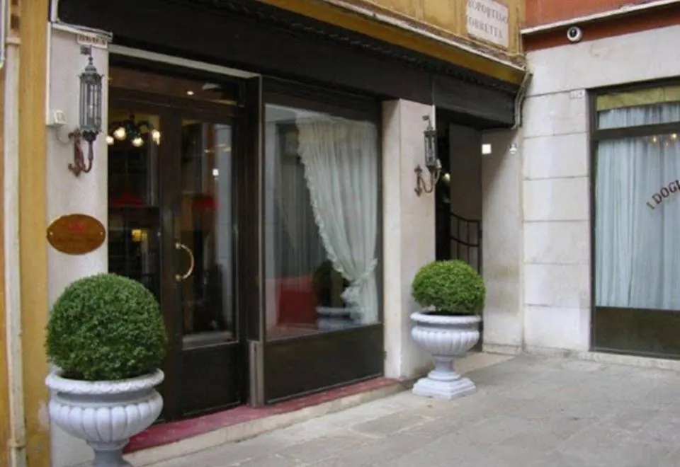Suites Torre Dell'Orologio