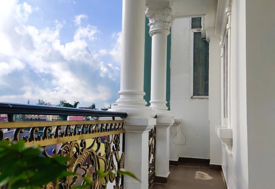 New Hampton Suits - Tam Xuan Centre Hotel